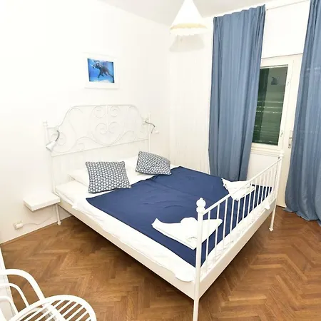 Apartment Dory *